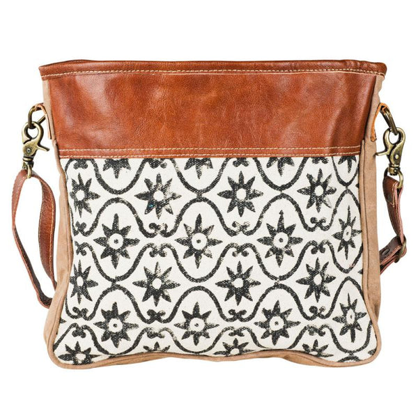 Tela de tapiz vintage con ribete de cuero y cierre de cremallera