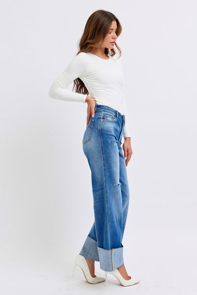 Jeans azules anchos y desgastados de tiro alto de Bekah Judy: ¡EXCLUSIVO ONLINE!