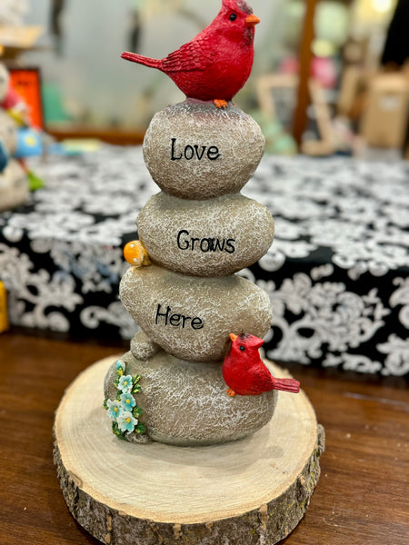 Decoración de pila de roca de resina