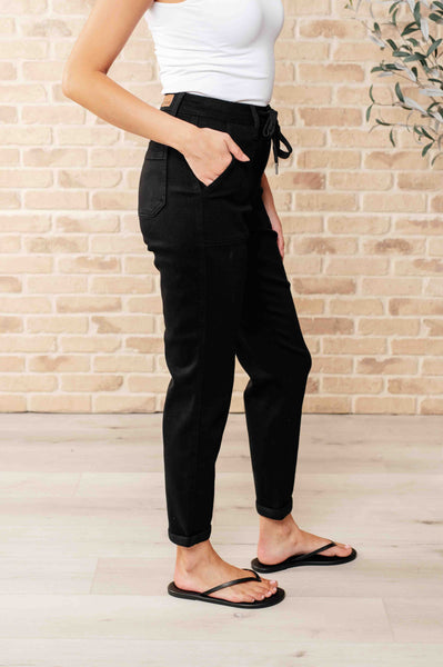Pantalones vaqueros azules tipo jogger Carmen Double Cuff Judy en negro - ¡EXCLUSIVO ONLINE!