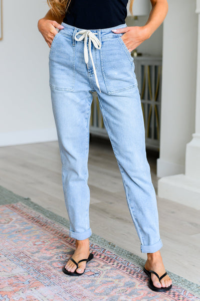 Cooper Hi-Rise Vintage Denim Judy Blue Joggers - ONLINE EXCLUSIVE!