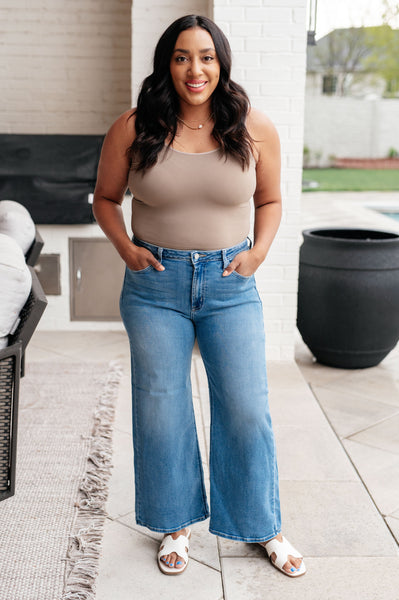 Hayes High Rise Wide Leg Crop Judy Blue Jeans - ONLINE EXCLUSIVE!