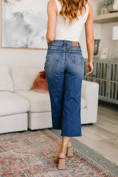 Hayes High Rise Wide Leg Crop Judy Blue Jeans - ONLINE EXCLUSIVE!