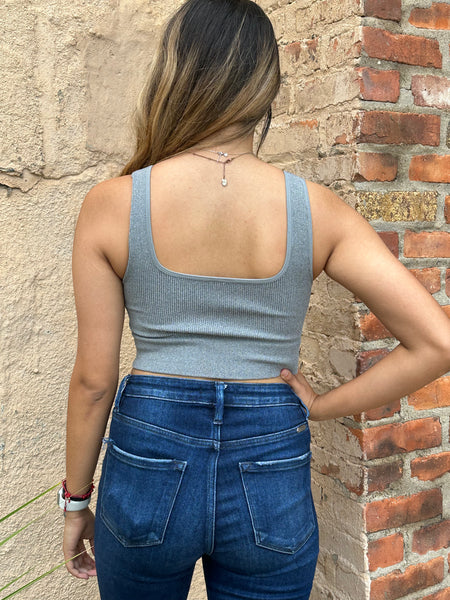 Rainn Ribbed Square Neck Cropped Tank Top