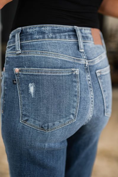 82392   Julia Hi-Rise 90's Straight Leg Judy Blue Jeans