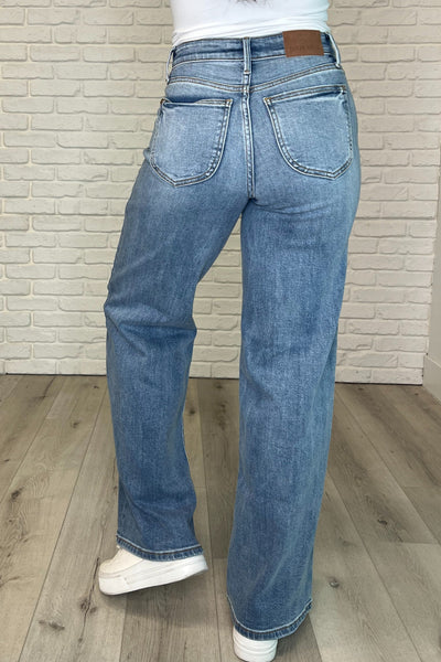 82625 Karis Hi-Rise Vintage Wash Retro Wide Leg Judy Blue Jeans