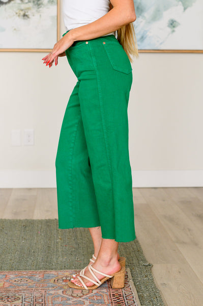 Lisa High Rise Control Top Wide Leg Crop Judy Blue Jeans in Kelly Green - ONLINE EXCLUSIVE!