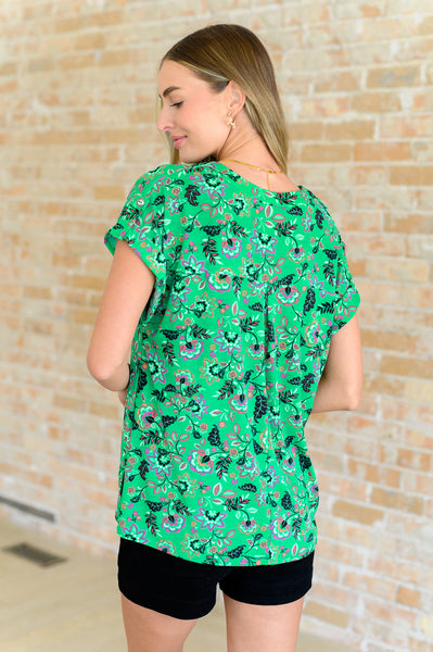 Blusa Lizzy con mangas cortas y estampado floral verde y negro