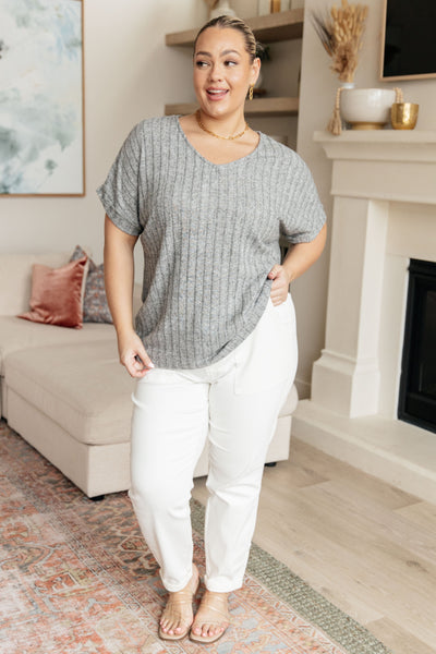 Encuéntrame en el Greyhound Top de cuello en V