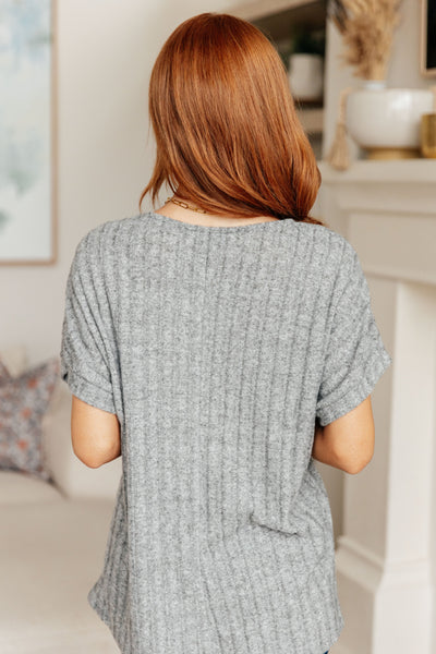 Encuéntrame en el Greyhound Top de cuello en V