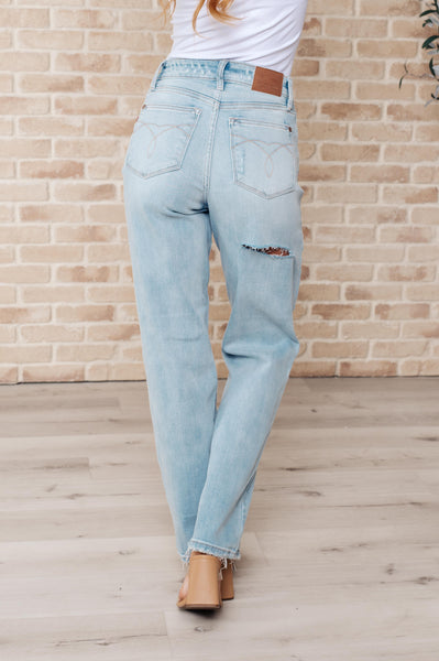 Parker High Rise 90's Straight Judy Blue Jeans - ONLINE EXCLUSIVE!