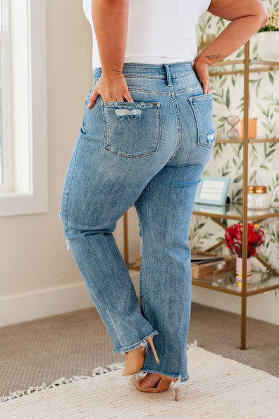Rose High Rise 90's Straight Judy Blue Jeans in Light Wash - ONLINE EXCLUSIVE!