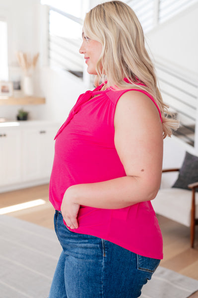 Blusa sin mangas con detalle de lazo Uptown Girl