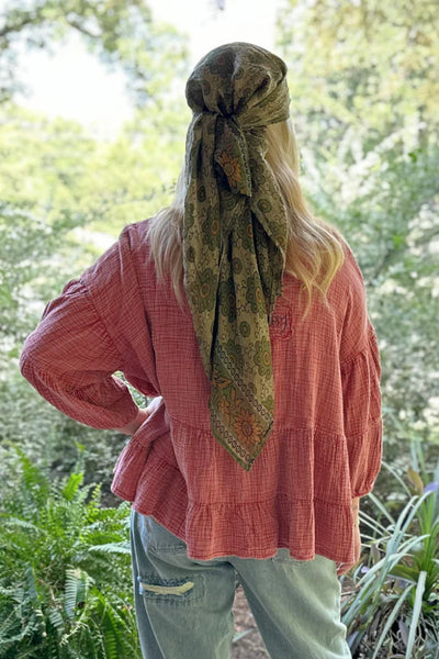 Alecia On the Rise Top de Jaded Gypsy