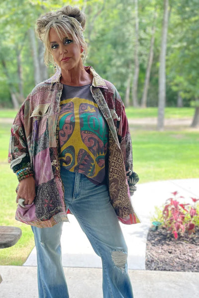 Camiseta Jade Peace & Love Moon Dance de Jaded Gypsy