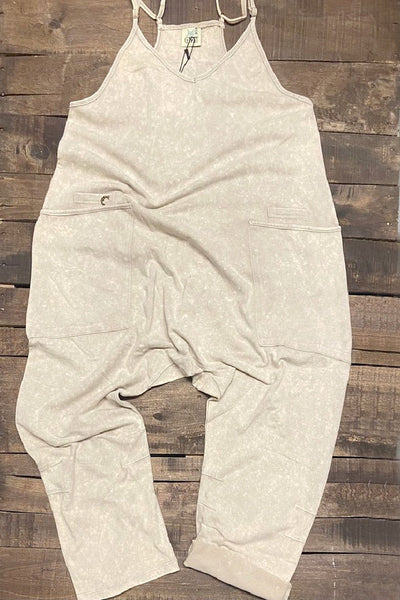 Brandie Can't Miss This Romper by Jaded Gypsy