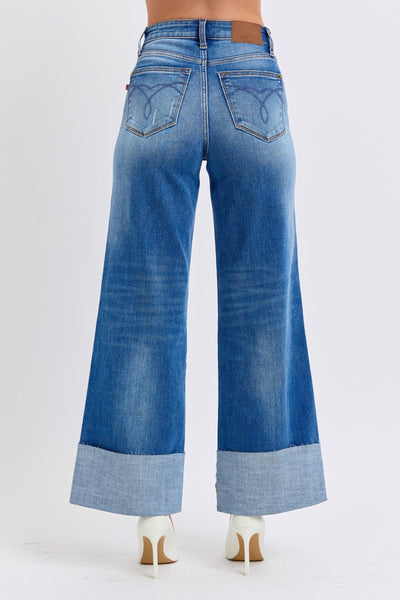 Jeans azules anchos y desgastados de tiro alto de Bekah Judy: ¡EXCLUSIVO ONLINE!