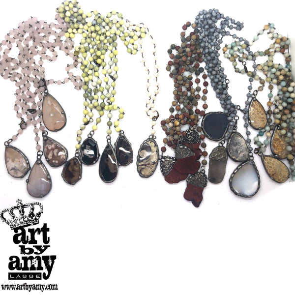 Stone Aunt Shorties Necklace