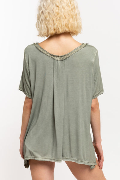 149 Octavia Lightweight Tshirt w/ Back Pleat