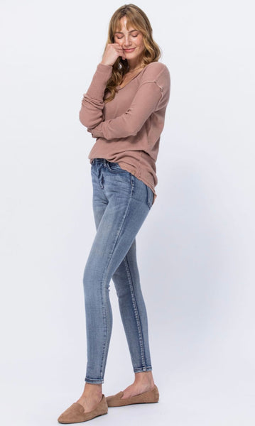 82190 Libby Hi-Rise Heavy Handsand Skinny Jeans by Judy Blue Jeans