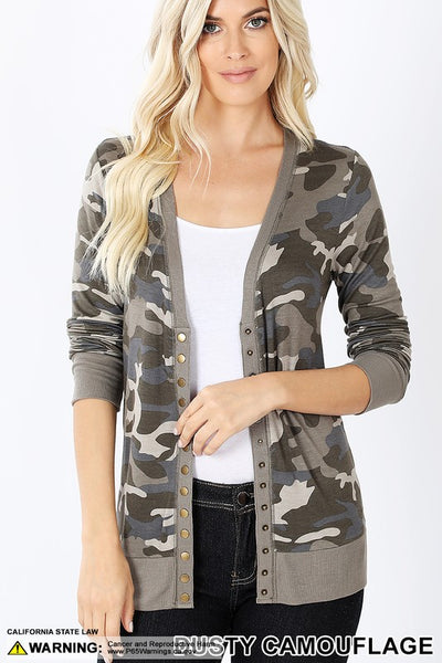 3039 Brenda Plus Cárdigan con estampado de camuflaje