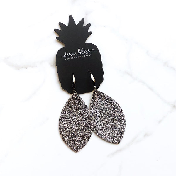 1474 Sydney en pendientes Gunmetal de Dixie Bliss