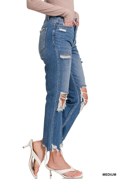 Vaqueros capri recortados rectos desgastados Michaela de Zenana