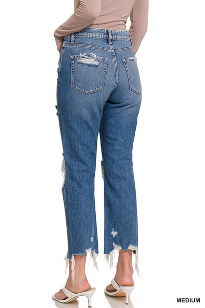 Vaqueros capri recortados rectos desgastados Michaela de Zenana