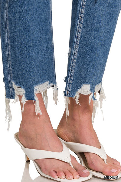 Vaqueros capri recortados rectos desgastados Michaela de Zenana