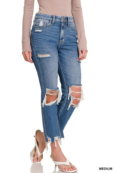 Vaqueros capri recortados rectos desgastados Michaela de Zenana