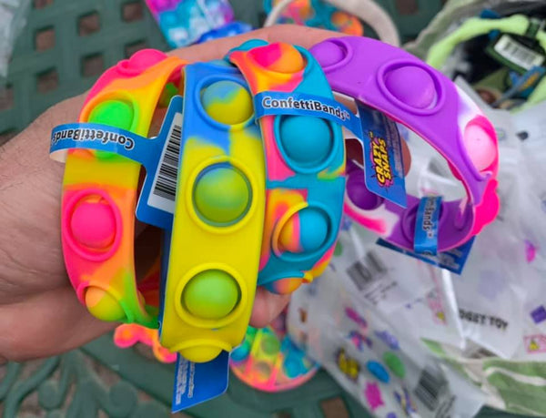 7059 Crazy Snap Popper Bracelet