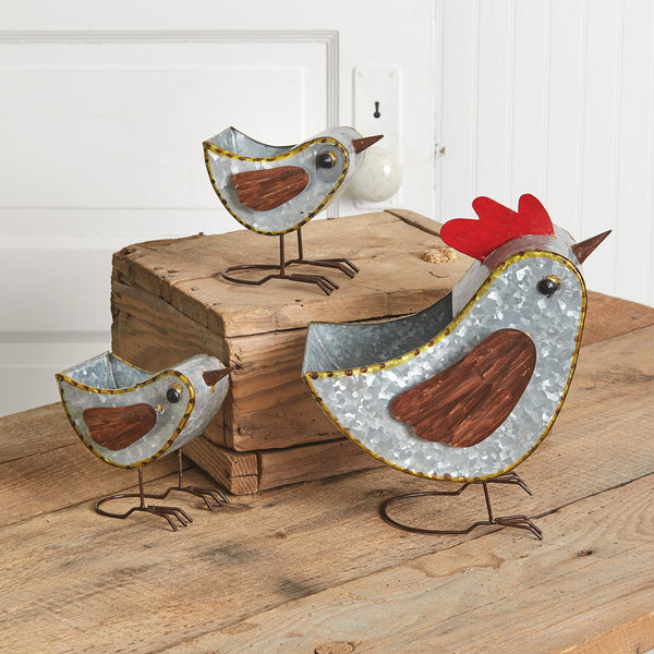 370419 Mother Hen & Two Chicks Containers