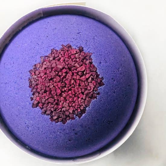 2715 Scrumptious Bath Bombs