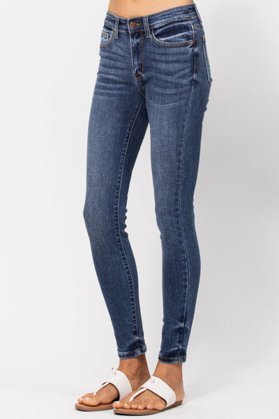 82252   Mindi Mid-Rise NonDistressed Skinny Judy Blue Jeans