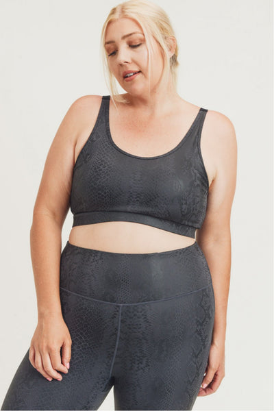 2598 Regular & Plus Black Mamba Snake Foil Print Criss-Cross Back Sports Bra