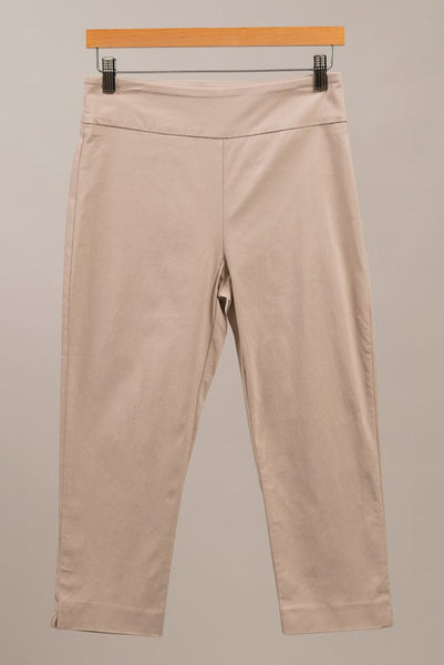 Pantalón capri Millenium de pierna recta Eliana