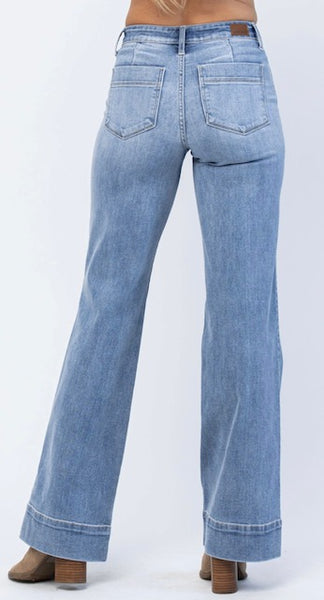 82401 Kaydyn Vaqueros azules Judy de pierna ancha y tiro medio