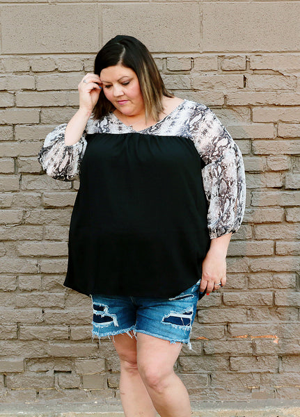 63692 Riley Snake Print Sleeve Top