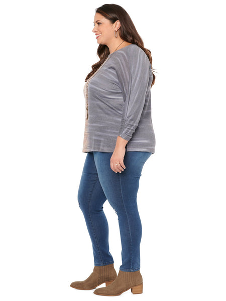 WA737638E Geraldine Ruched 3/4 Sleeve Asymmetrical Hem Plus Top by Democracy