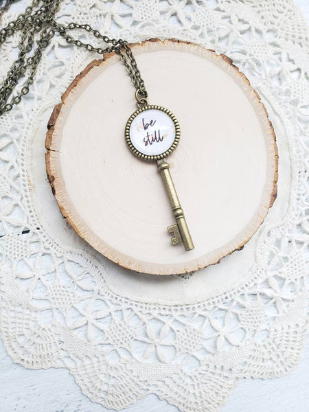 360 Hazel Key Necklace - 30" Chain