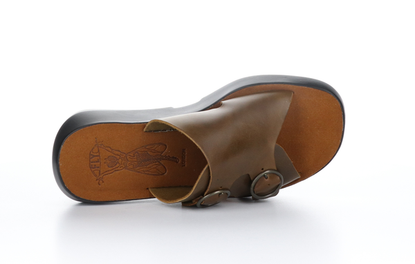 6215015 Bait Sandals by Fly London