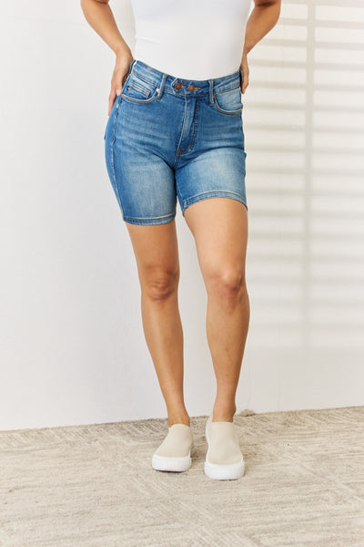 Bermudas con doble botón y control de abdomen Jackie Judy Shorts azules - ¡EXCLUSIVO EN LÍNEA!