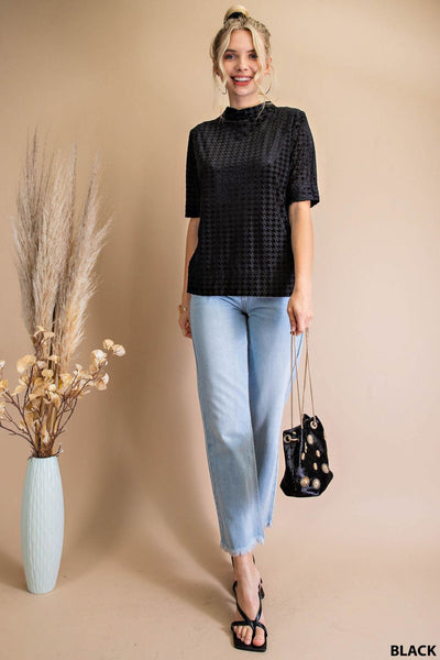 Top de manga corta desgastado de terciopelo con pata de gallo Ava