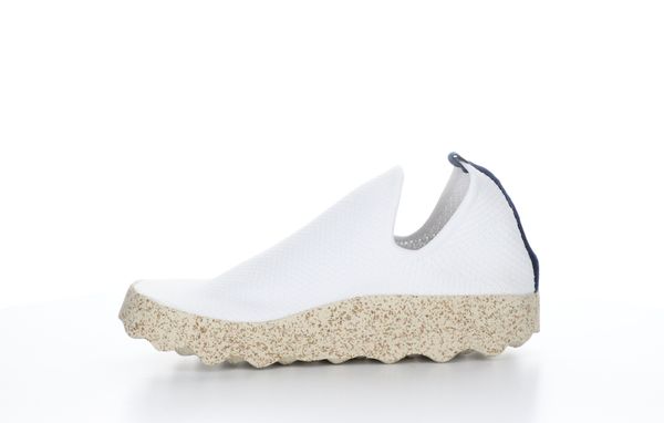 5774330   Care Sneaker by Asportuguesas