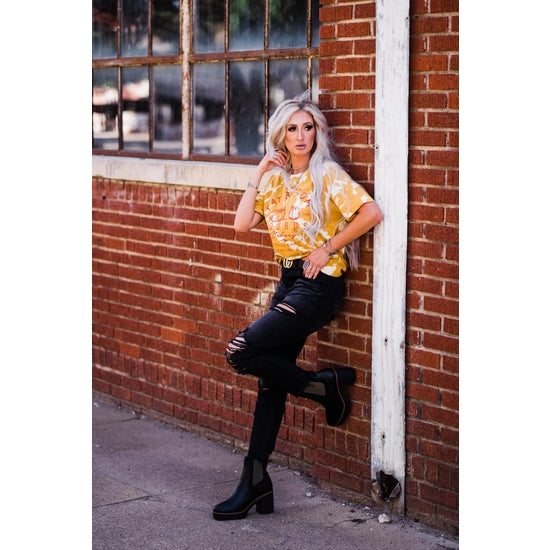 Yellow Fat Bottomed Gourds Bomba Bleached Graphic T-Shirt