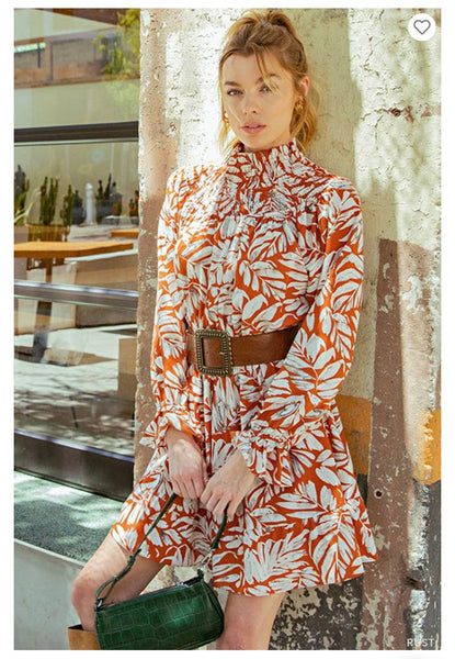 Minivestido Angelina Boho con cuello alto