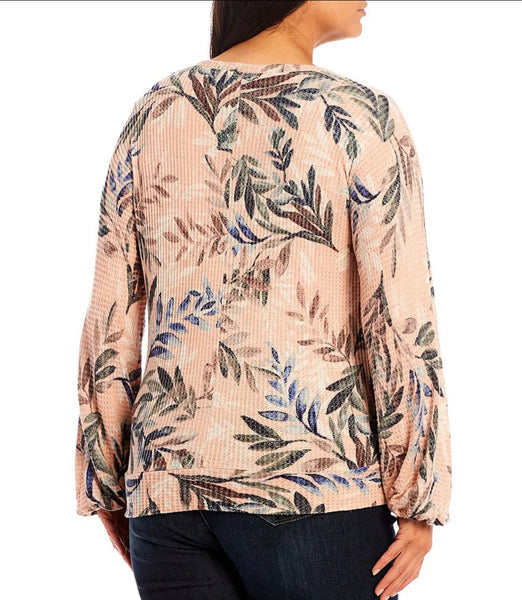 WNH37658E Top Elsie PLUS con dobladillo con banda y cuello en V de hojas de Democracy