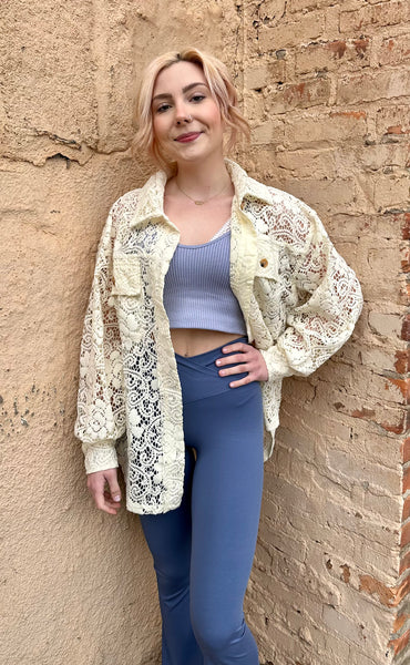 Camisa extragrande de encaje Emmy