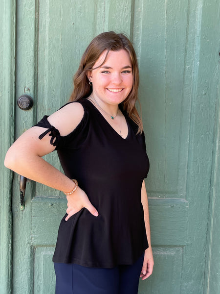 Top con hombros descubiertos y cordón Geri de Artex Fashions