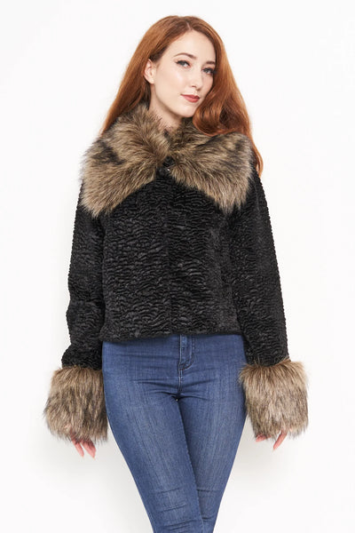 Chaqueta persa negra Shortie de Elle